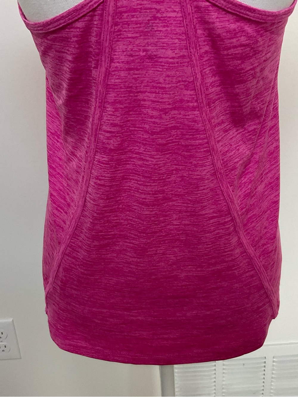 Layer 8 Double-Strap Heathered Fuchsia Tank - Picture 8 of 9